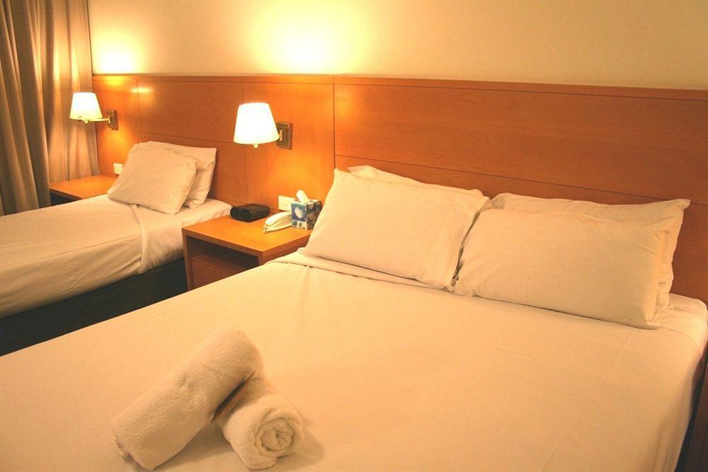 การ์เด้นลอดจ์ ซิดนีย์ Hotel ภายนอก รูปภาพ